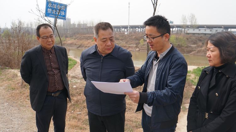 集团领导金辉赴泾阳产业基地就产业结构调整、重点项目推进等进行工作调研